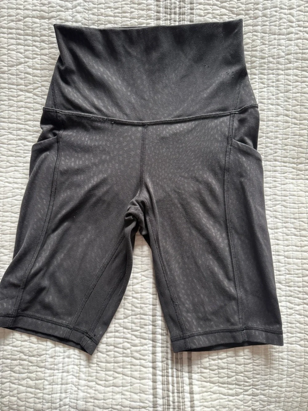 Lululemon Black High-Waist Align Workout Shorts 8” - Picture 2 of 5